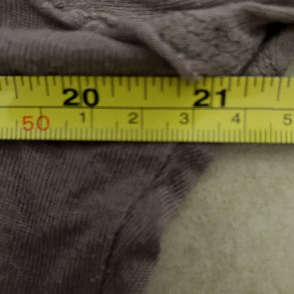 Tresics Oversized Putty Exposed Seams Hi Low Sheer Long Sleeved Tunic Tee M - Picture 8 of 9